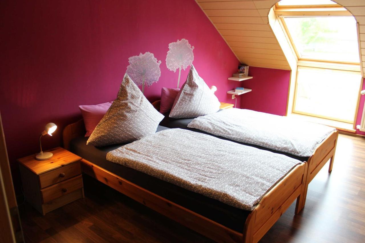 Ferienwohnung Hahn, 95129 Rhauderfehn Exteriör bild