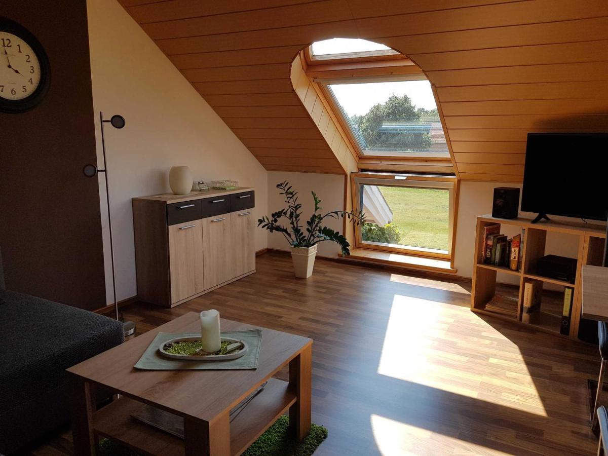 Ferienwohnung Hahn, 95129 Rhauderfehn Exteriör bild